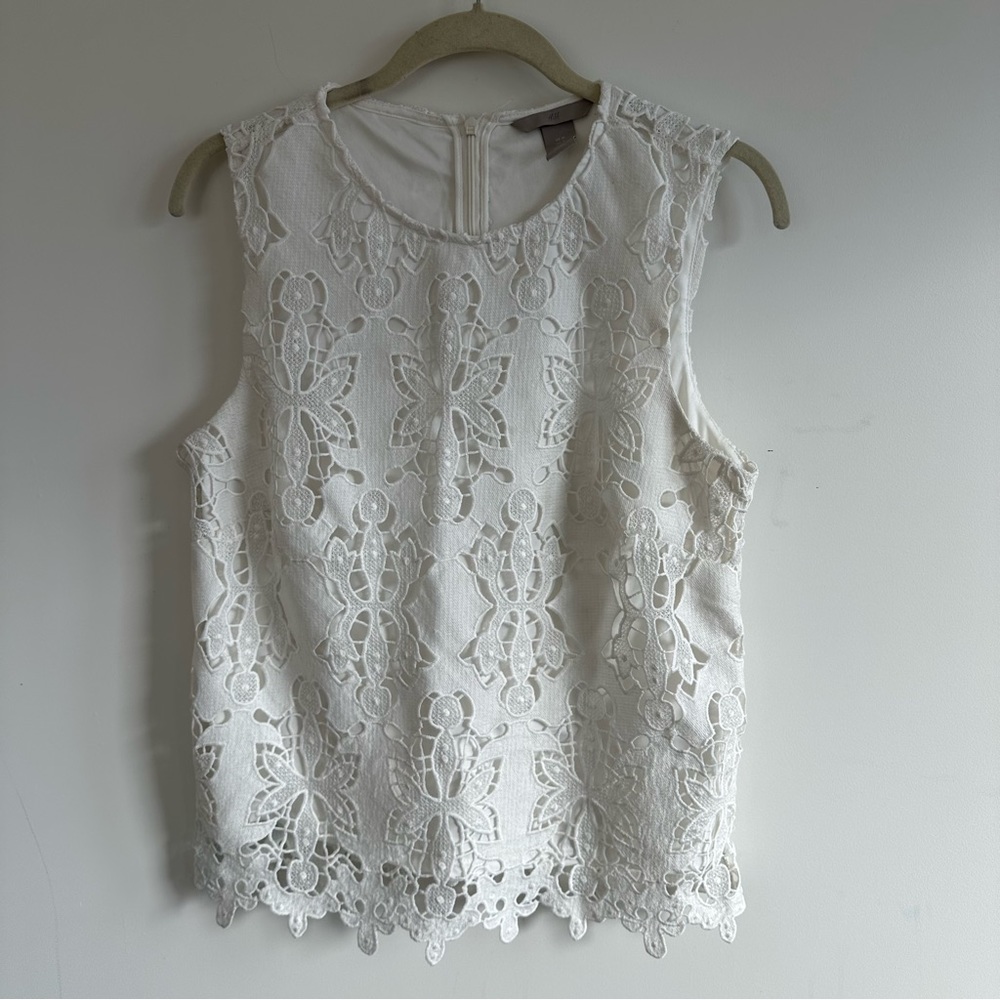 H&M White Lacy Sleeveless Top